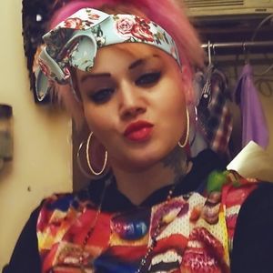 Meet your Posher, Ashley